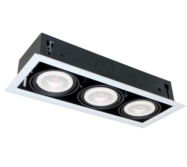 LED VGRAJENA SVETILKA QUAD312 12W 3XE27 2700K BELA