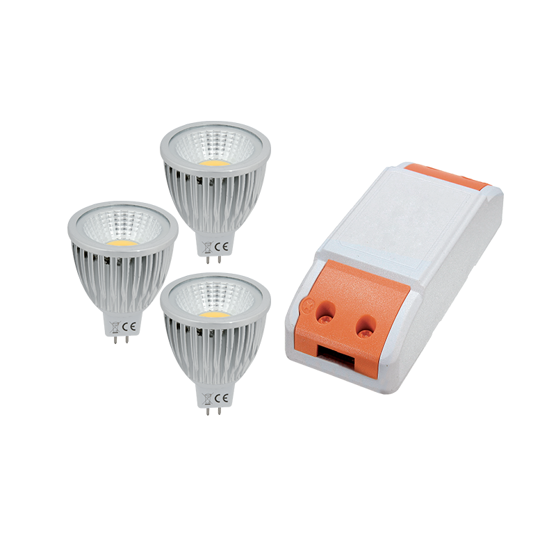LED GONILNIK 18W Z 3X LED3 3W MR16 4000K